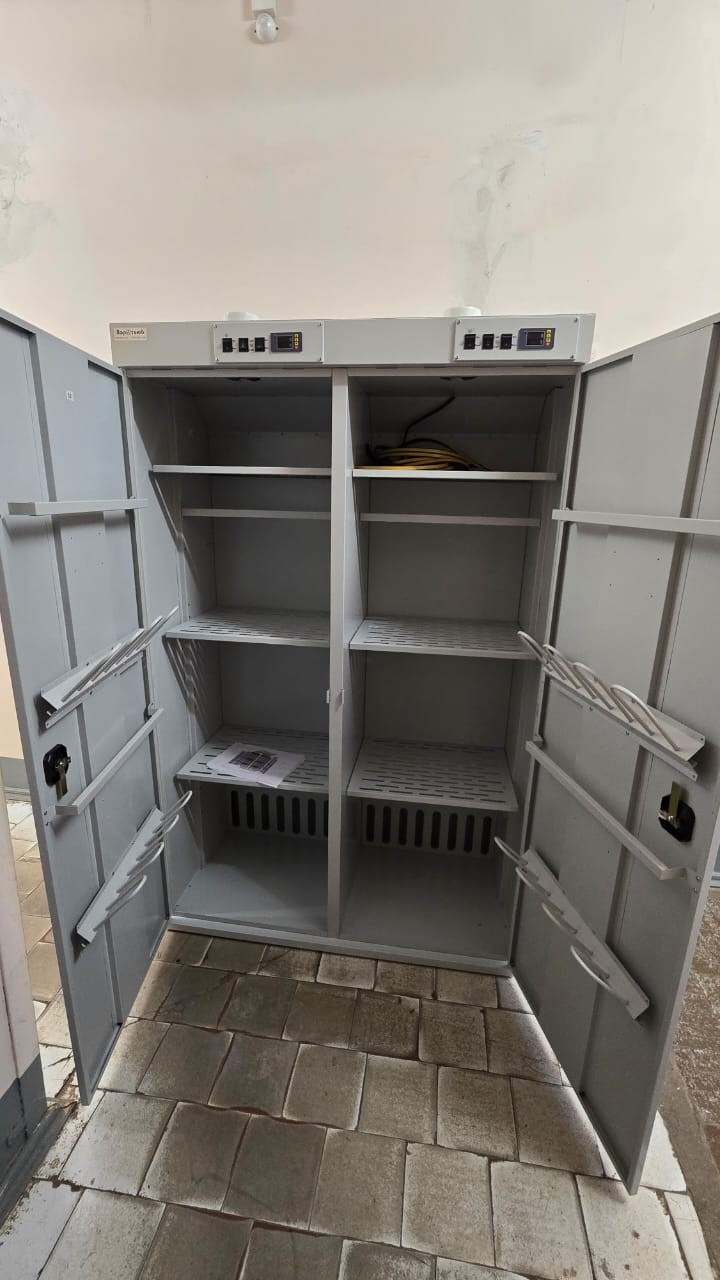 Сушильный шкаф ШС-4 СП3 Ф для одежды, белья и обуви купить в Ставрополе Сушильный шкаф ШС-4 СП3 Ф для одежды, белья и обуви купить в Ставрополе