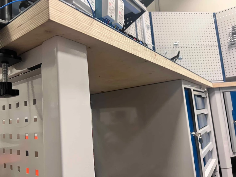 Стол-верстак Craft 2202.S4L34.24 купить в Ставрополе