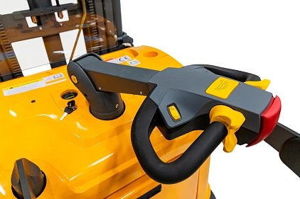 Штабелер электрический самоходный CDDK20 (2000 кг, 6,5 м, li-ion 25,6В / 225Ач, EPS) SMARTLIFT (SMART) купить в Ставрополе