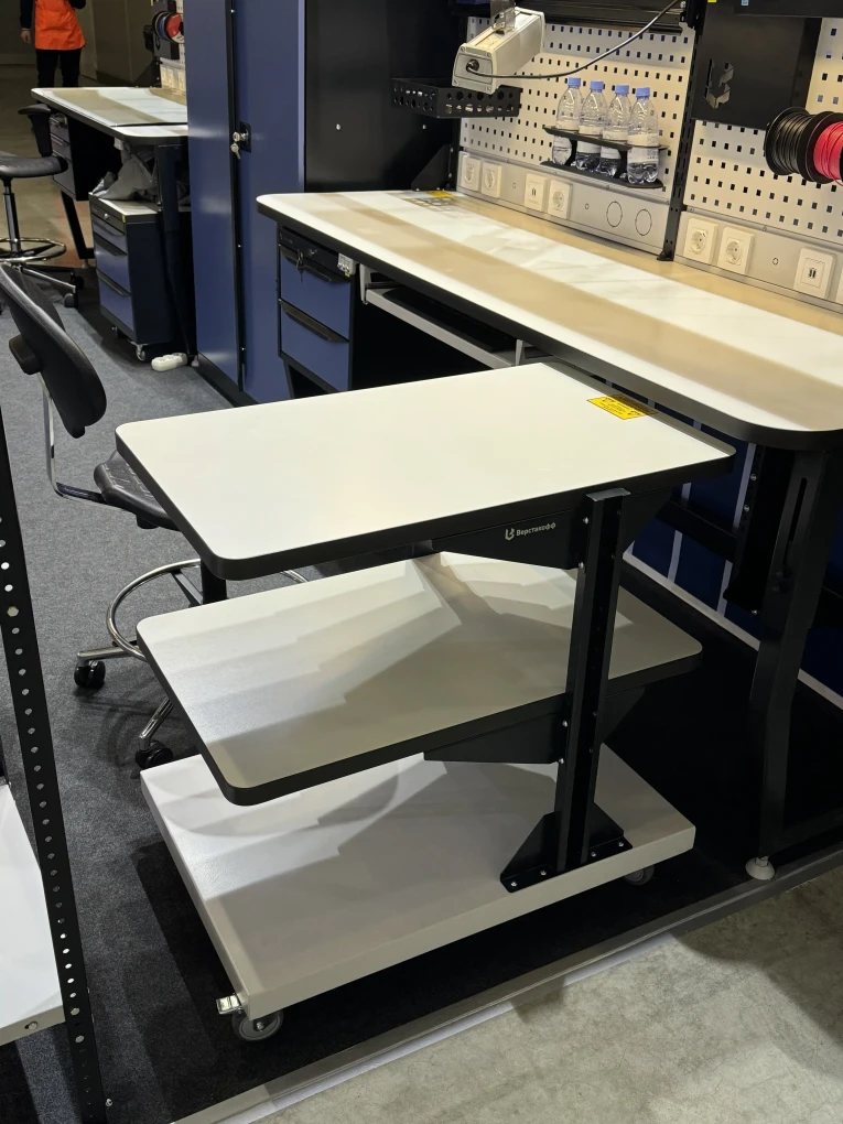 Подкатной антистатический стол SPC A купить в Ставрополе