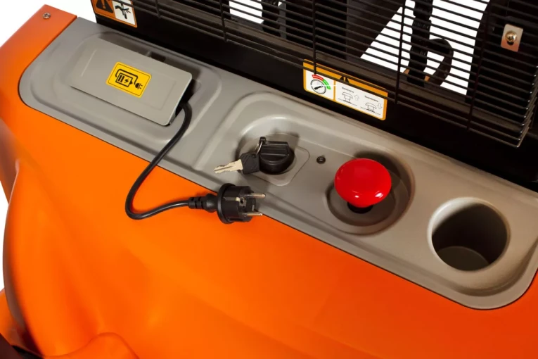 Штабелер электрический самоходный, поводковый 1,5 т - 3 м Вилы: 1150 , Гелевая АКБ, WS1530 SIBLINE купить в Ставрополе