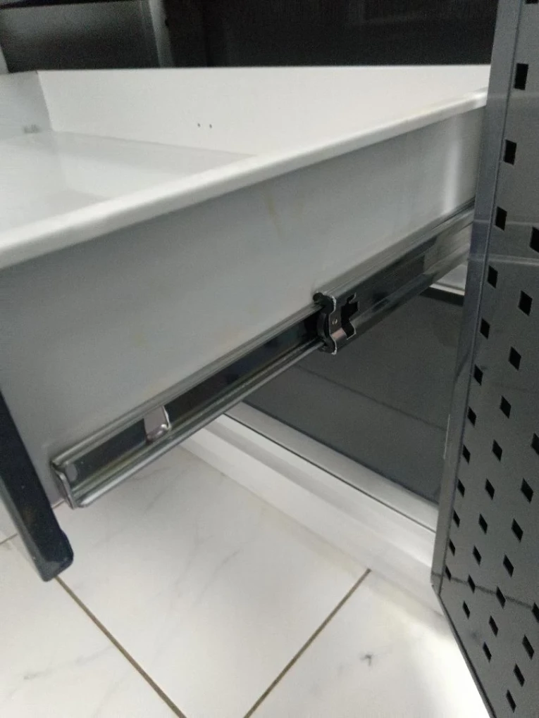 Шкаф инструментальный FBK 20 P.4S купить в Ставрополе Шкаф инструментальный FBK 20 P.4S купить в Ставрополе